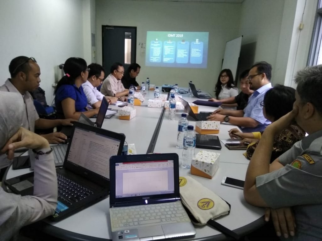 ec06fe68-723e-42a5-942f-59074c0b153c