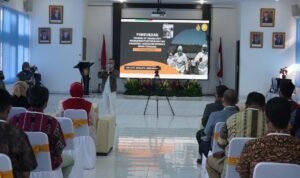 8CE6C3B8-7A04-41B4-9381-1C7CB51012ED