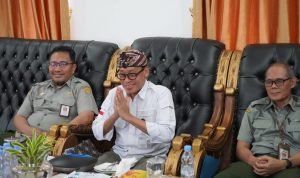 4DEDB44D-79A0-4A3B-ADDD-96C06DC6CD17