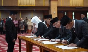 1BBBBAD3-6E6F-420F-9C50-87A8843E3D41